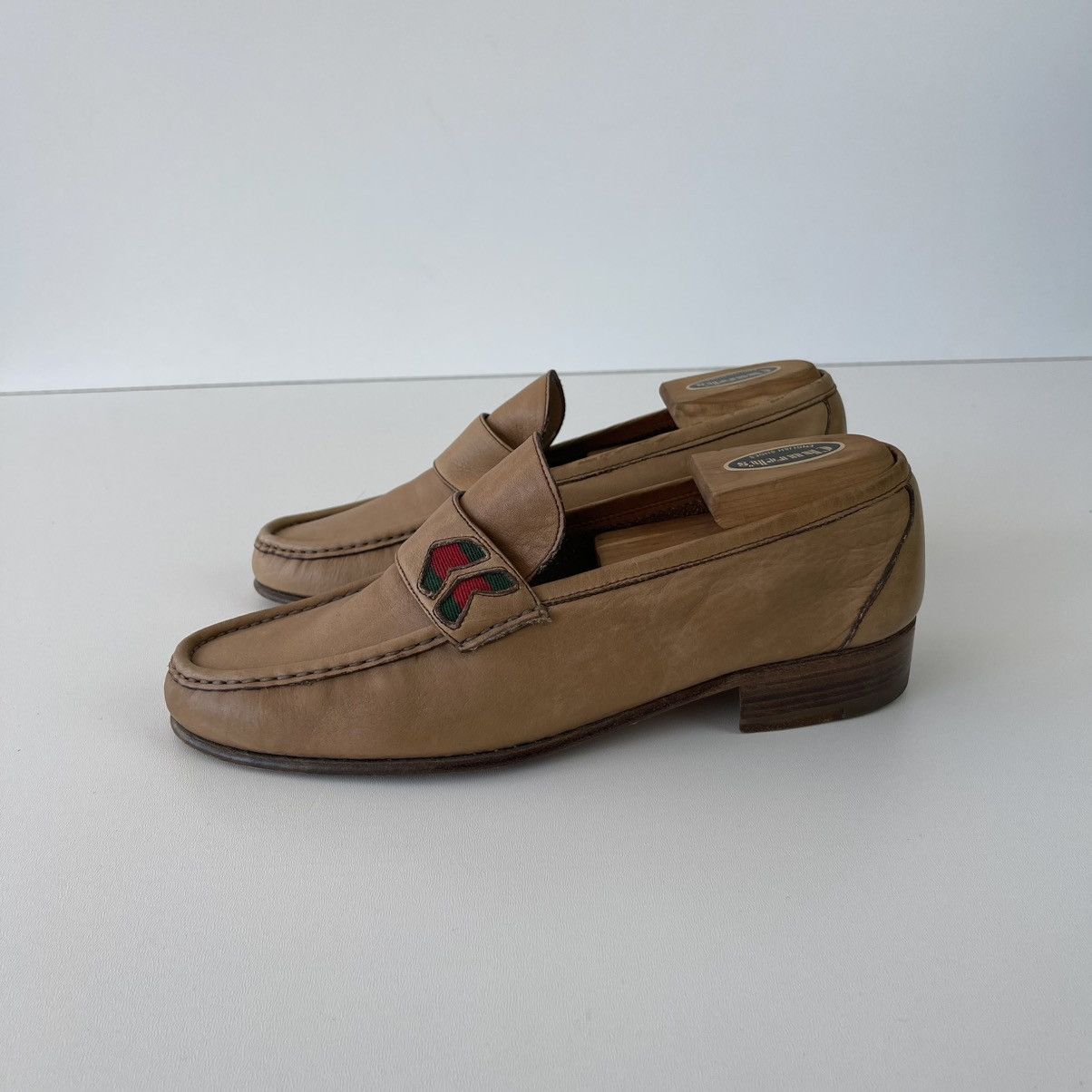 Gucci Gucci Leather Loafers Logo Vintage 80’s-90’s Shoes Beige Size US 7.5 / EU 40-41 - 2 Thumbnail