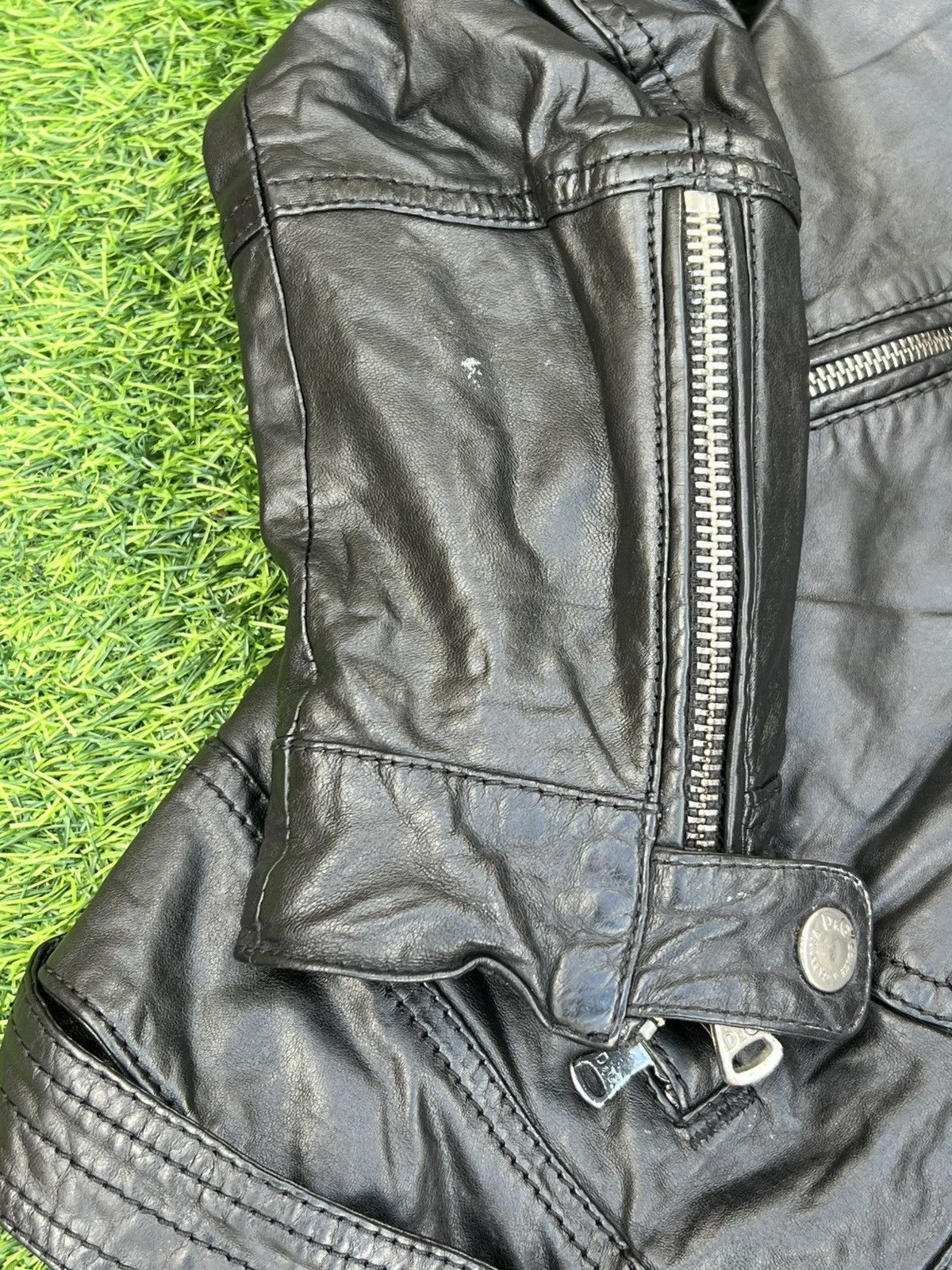 Dolce & Gabbana D&G ARCHIVAL “MULTI-ZIP” BLACK LAMBSKIN MOTO JACKET-size 50 Size US M / EU 48-50 / 2 - 13 Thumbnail