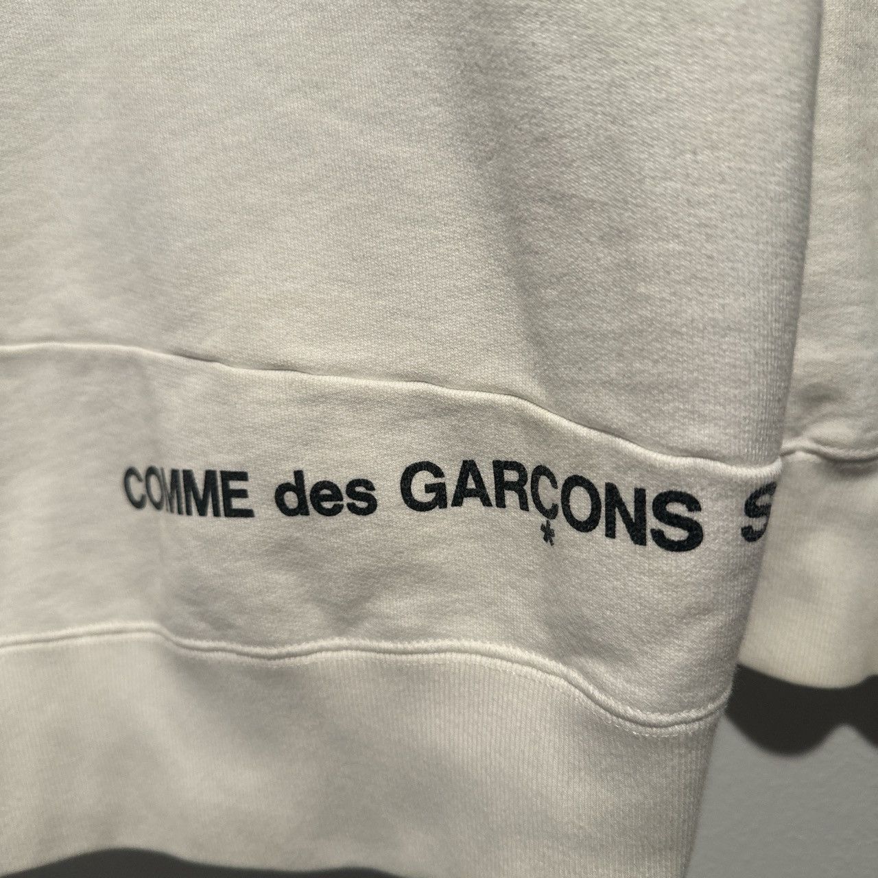 Comme des Garcons × Supreme CDG Supreme Box Logo Size US M / EU 48-50 / 2 - 4 Thumbnail