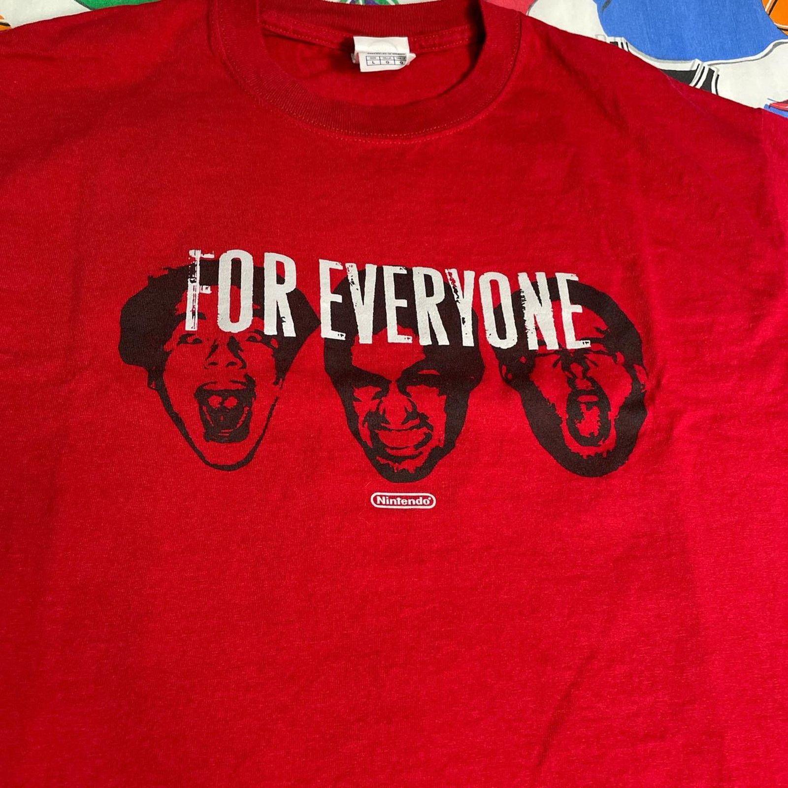 Vintage Vintage 2006 Wii Promo Red For Everyone Nintendo Game Tee Size US L / EU 52-54 / 3 - 3 Thumbnail