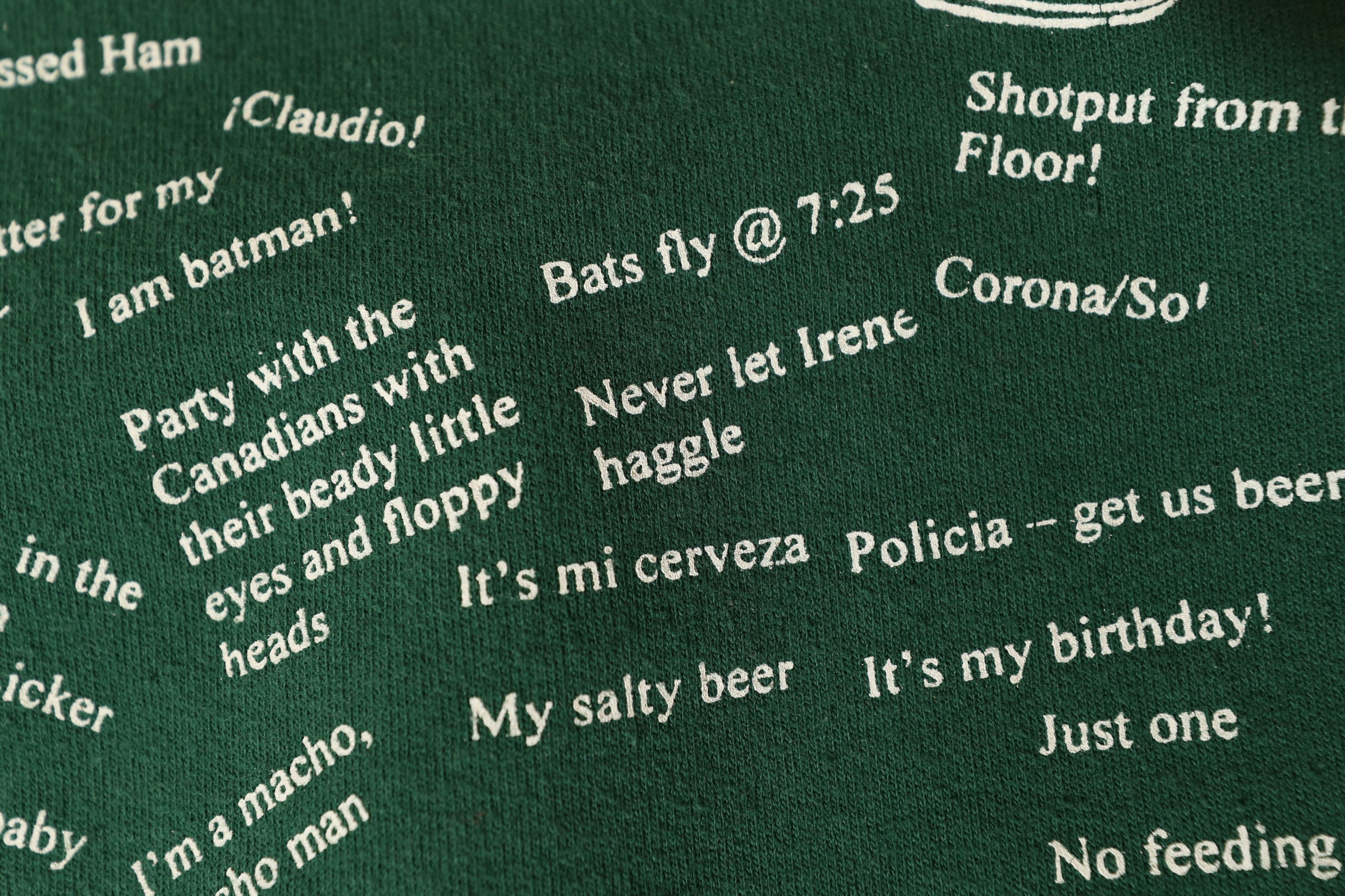Hanes × Vintage 7 amigos ole ole ole Margaritaville Crewneck Sweatshirt (XL) Size US XL / EU 56 / 4 - 12 Thumbnail