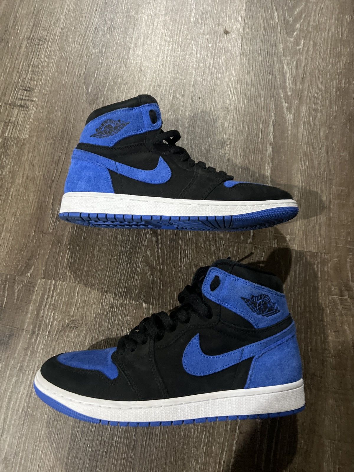 Jordan Brand Air Jordan 1 Retro High OG 'Royal Reimagined' Size US 9 / EU 42 - 1 Thumbnail