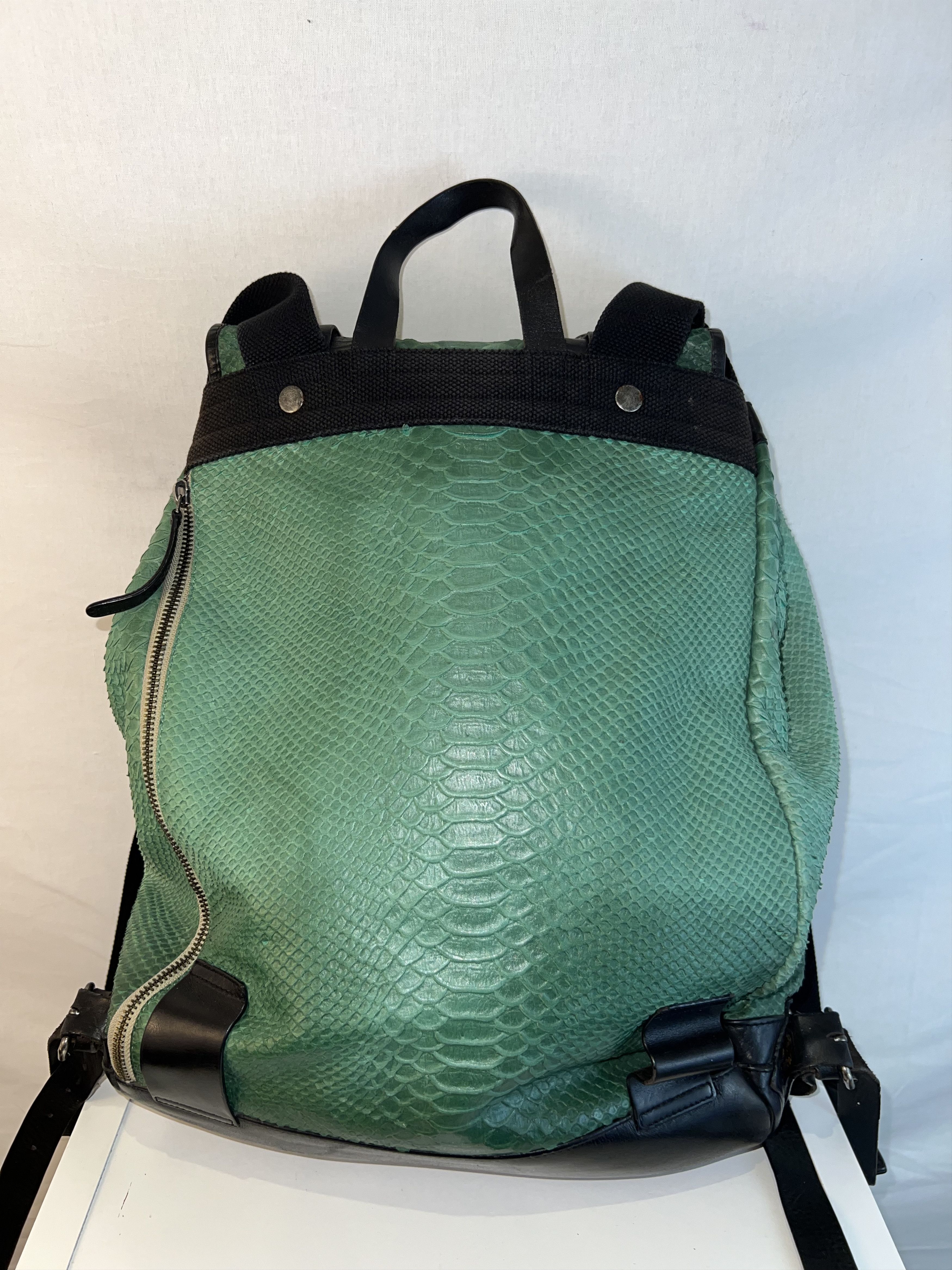 Dries Van Noten Dries Van Noten - Green Leather Payton Embossed XL Backpack Size ONE SIZE - 6 Thumbnail