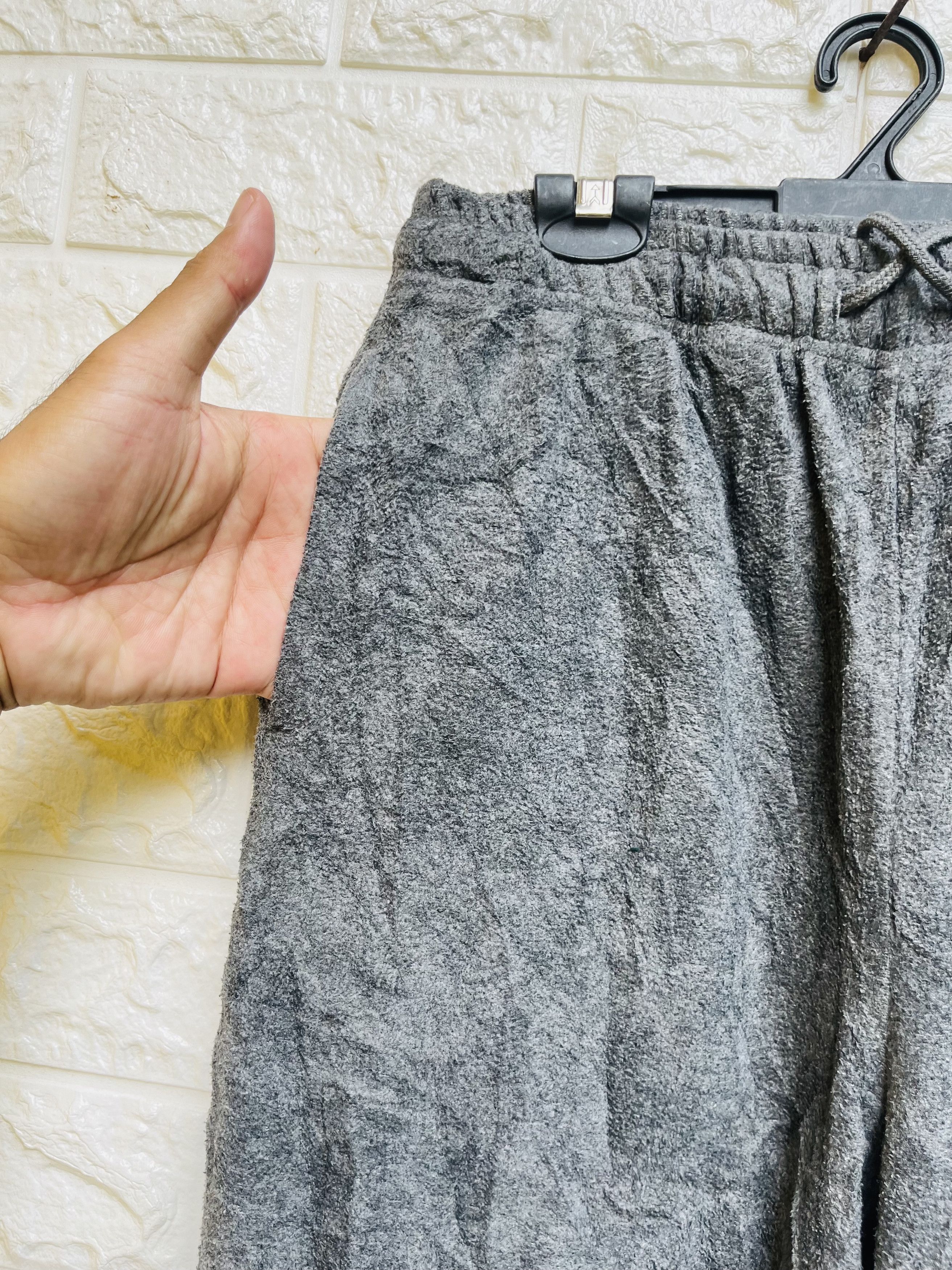 Japanese Brand × Valentino × Vintage Vintage Gianni Valentino Sweatpant Designer Fashion Style Size US 29 - 6 Thumbnail