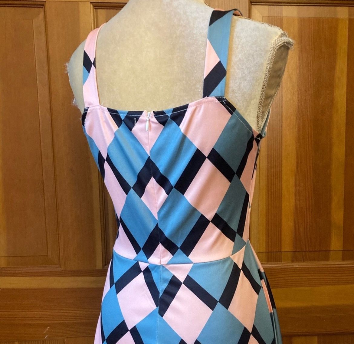 Designer × Other NWT, Lavishly Paris Woman’s Designer Spaghetti Strap Romper Size 28" / US 6 / IT 42 - 5 Thumbnail