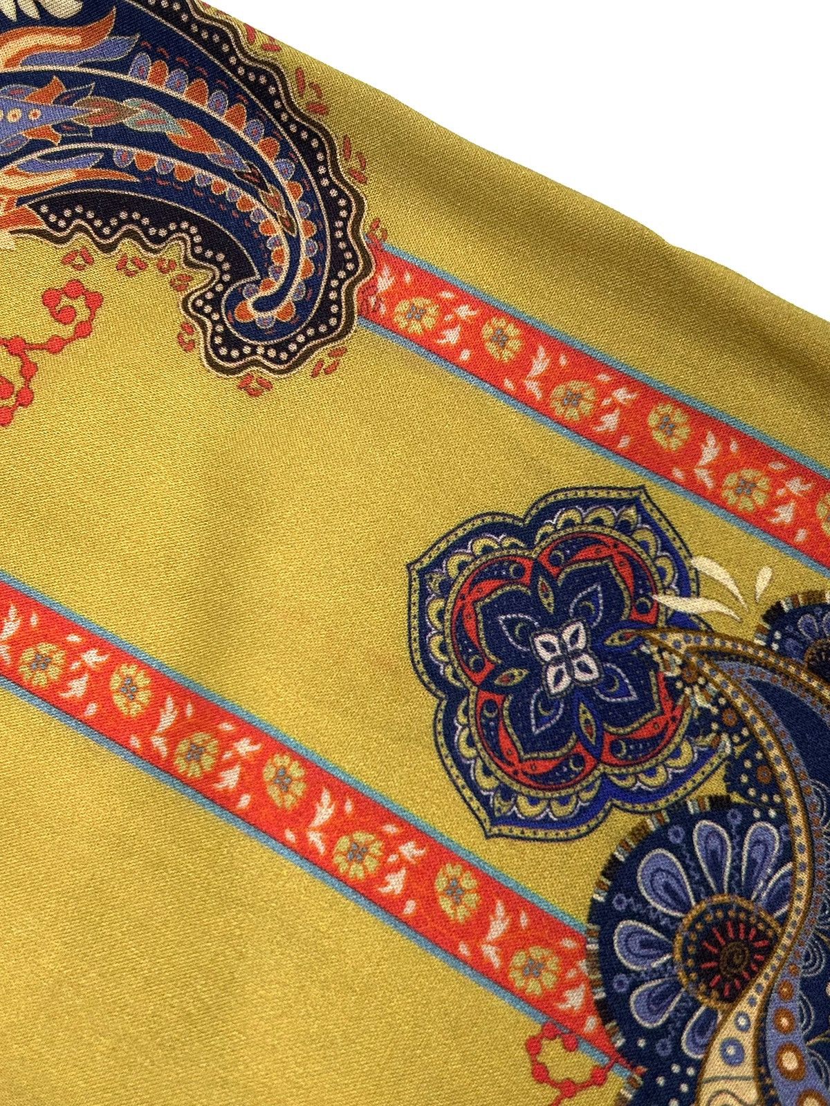 Guess rare Guess Button Up Men’s Shirt Gold M Slim Fit Vintage Y2K Size US M / EU 48-50 / 2 - 15 Thumbnail