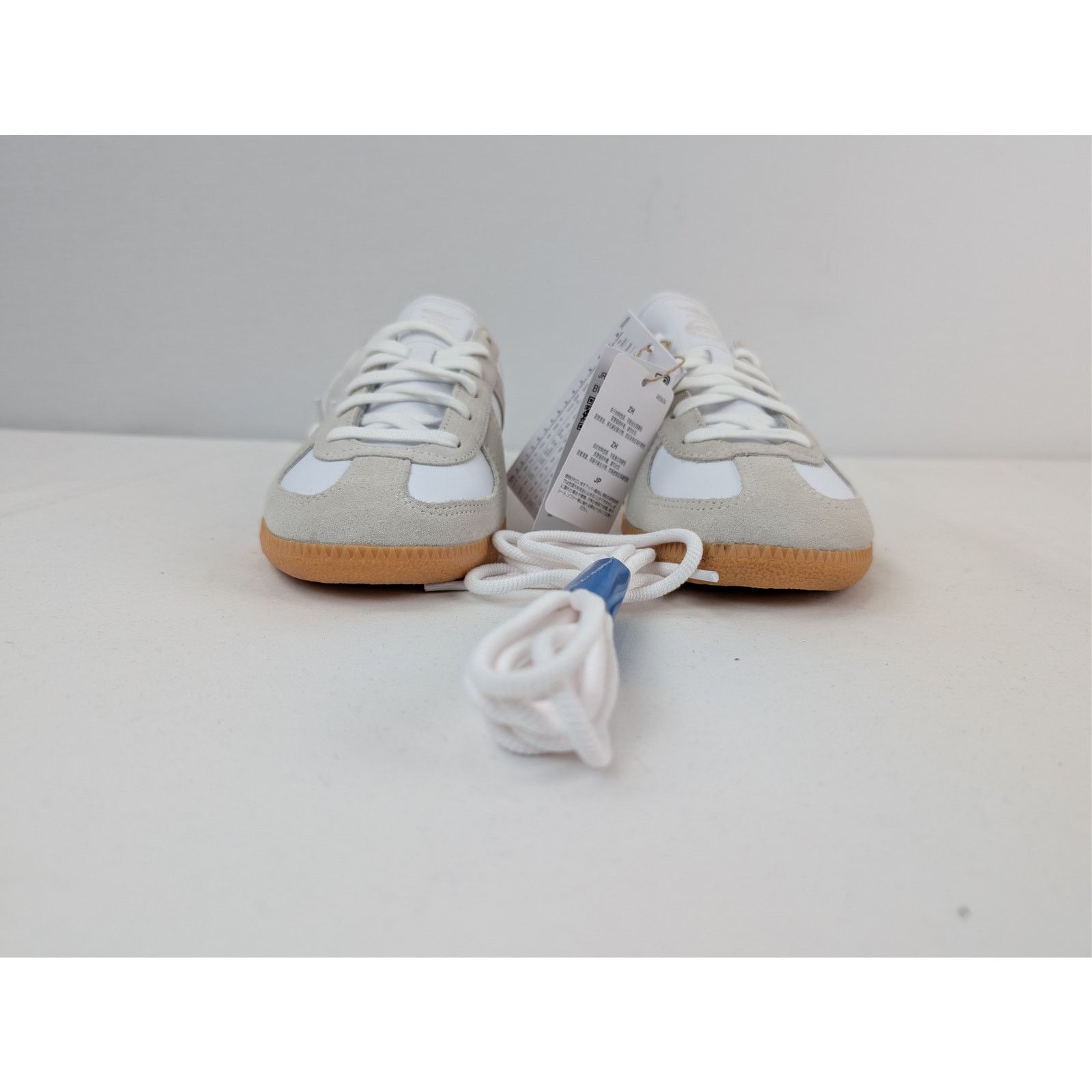 Adidas o1rshd1 BW Army Sneakers in White / Chalk White Size US 7.5 / EU 40-41 - 9 Thumbnail