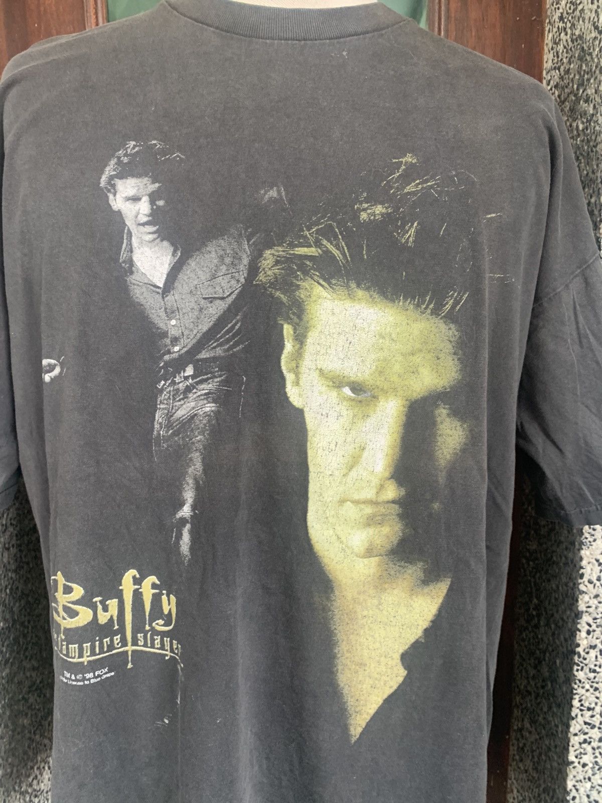 Vintage Vintage 90s Buffy The Vampire Slayer Supernatural T shirt Size US XL / EU 56 / 4 - 2 Thumbnail