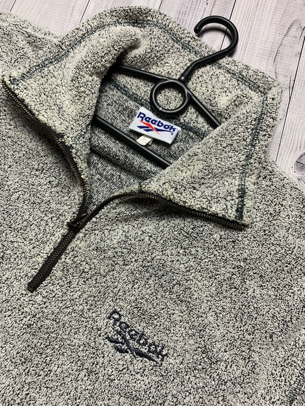Reebok Reebok vintage fluffy sweatshirt Size M Size US M / EU 48-50 / 2 - 2 Thumbnail
