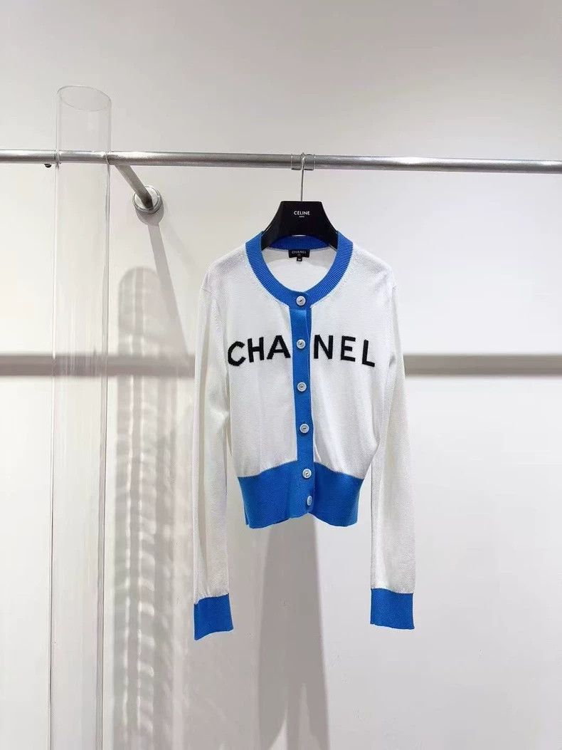Chanel Chanel 19s beach series letter logo cardigan jacket 2503-Ne Size XS / US 0-2 / IT 36-38 - 1 Thumbnail
