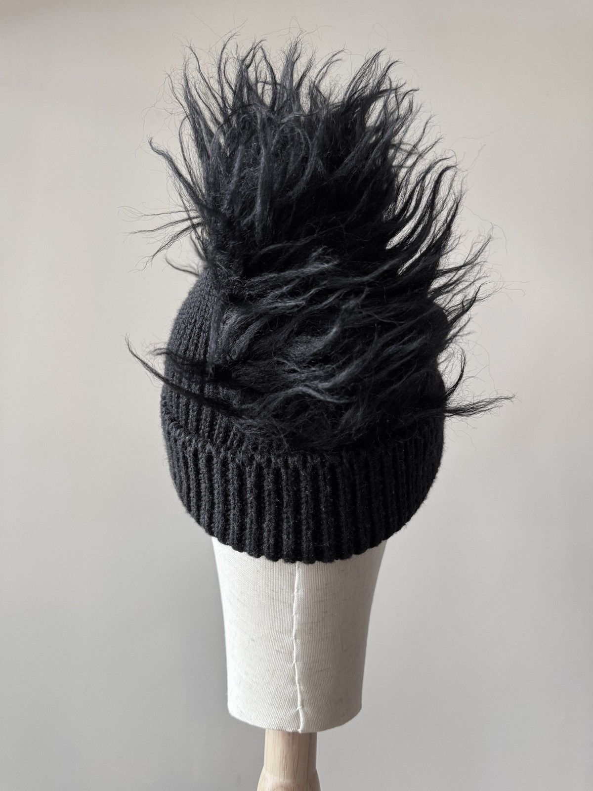 Prada Prada AW19 Mohawk Wool Beanie Size 32 - 5 Thumbnail
