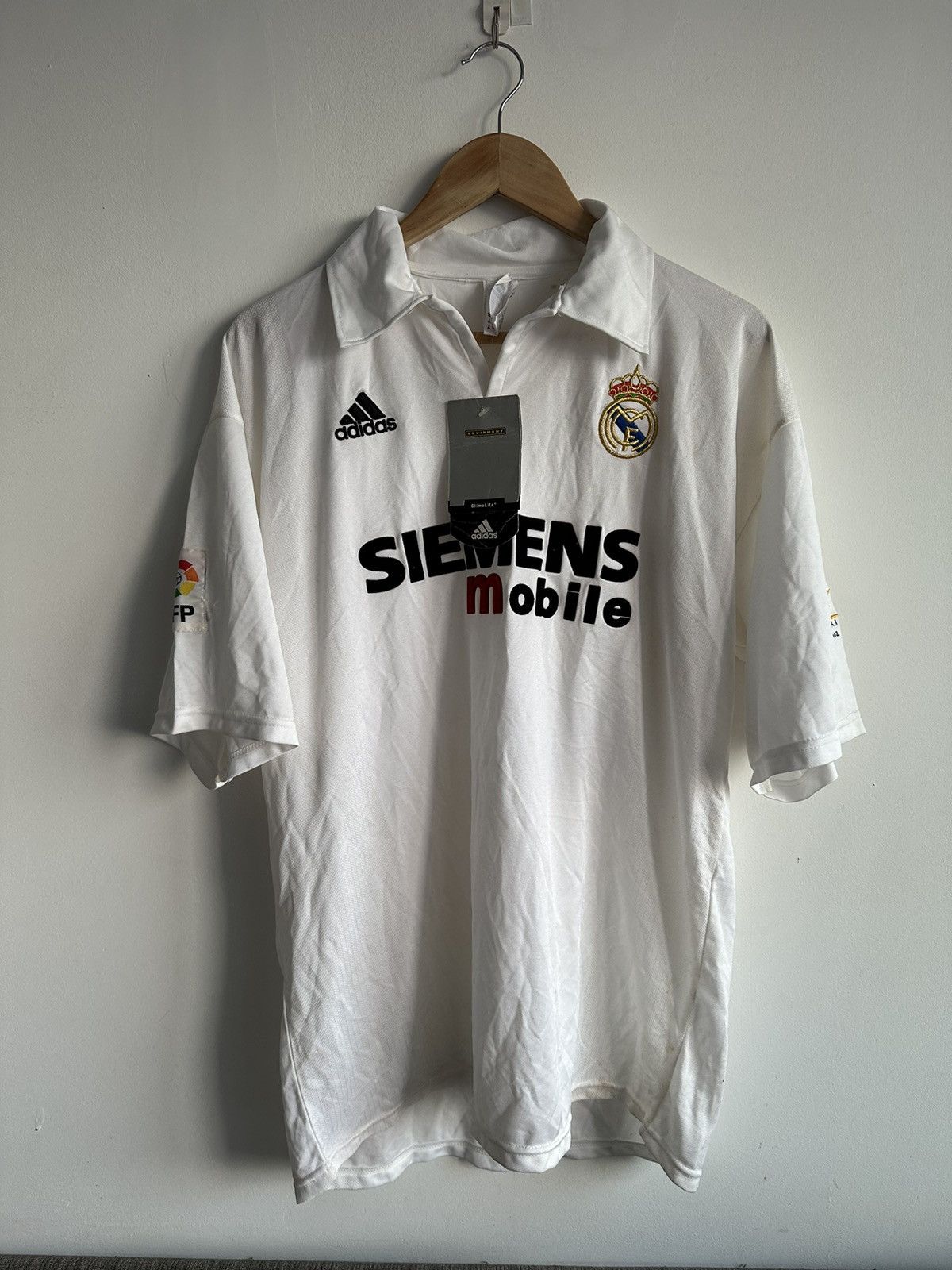 Vintage Vintage Real Madrid Football Club Soccer Jersey Retro Size US XL / EU 56 / 4 - 1 Thumbnail