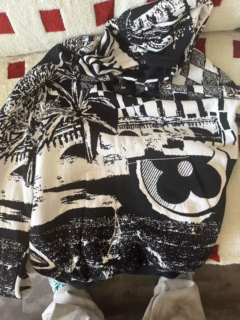 Louis Vuitton LV Paris Pattern Hoodie with Hood- DMC Size US XXL / EU 58 / 5 - 1 Thumbnail