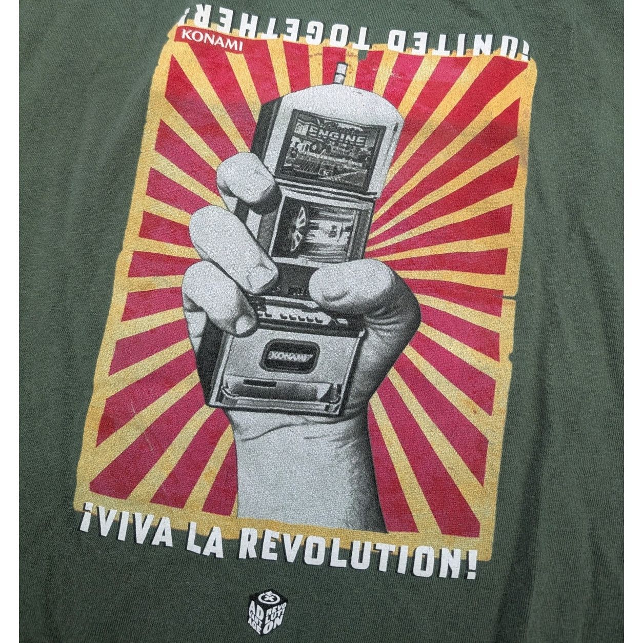 Gildan × Sony × Vintage 2000s Konami Gaming Advantage Revolution Slots t-shirt Size US XL / EU 56 / 4 - 2 Thumbnail