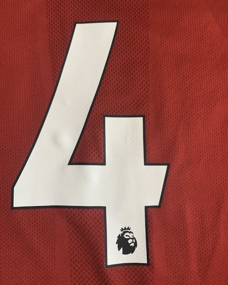 New Balance Virgil Van Dijk jersey liverpool Size US M / EU 48-50 / 2 - 3 Thumbnail