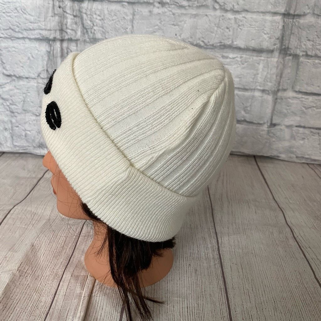 Bebe Bebe women OS Winter beanie and scarf white w/black writing Size ONE SIZE - 2 Thumbnail