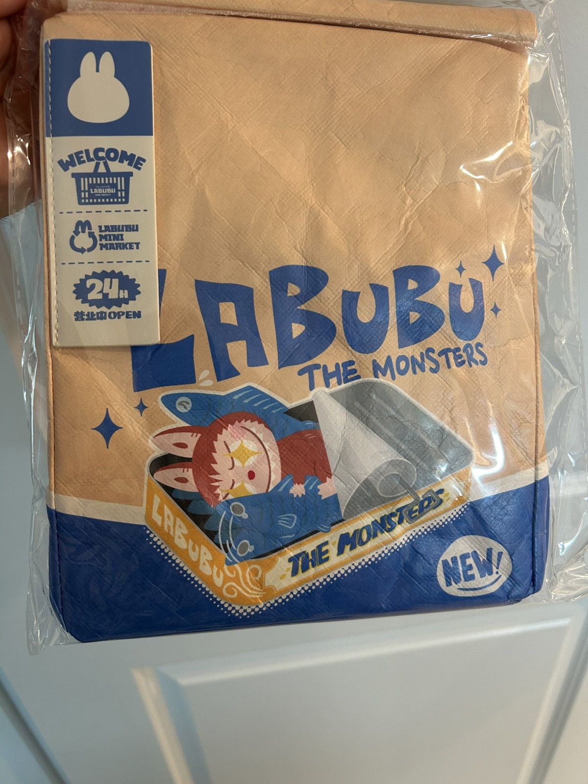 POP MART Labubu Wacky Mart Messenger Bag Size ONE SIZE - 3 Thumbnail
