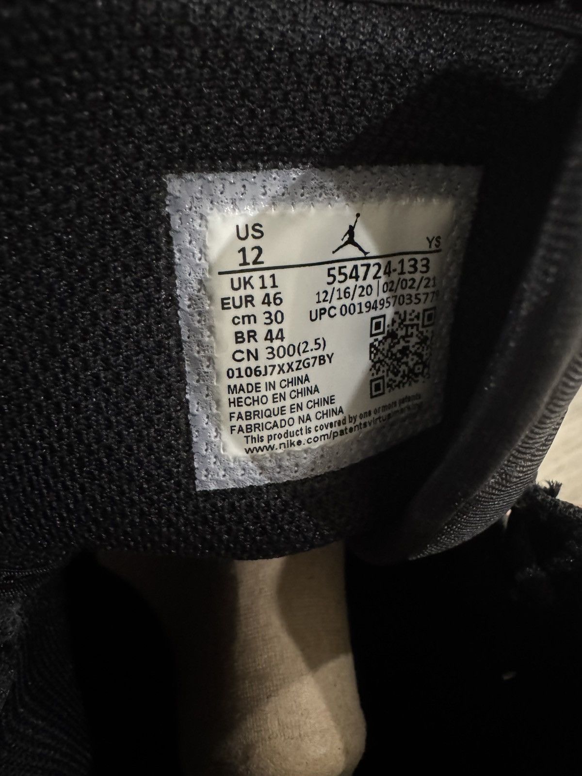 Jordan Brand × Nike Air Jordan 1 Mid Size US 12 / EU 45 - 6 Thumbnail