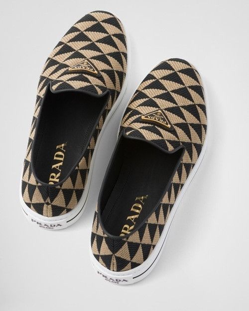 Prada o1w1db11124 Embroidered Fabric Slip Ons in Black/Beige Size US 6 / IT 36 - 7 Thumbnail