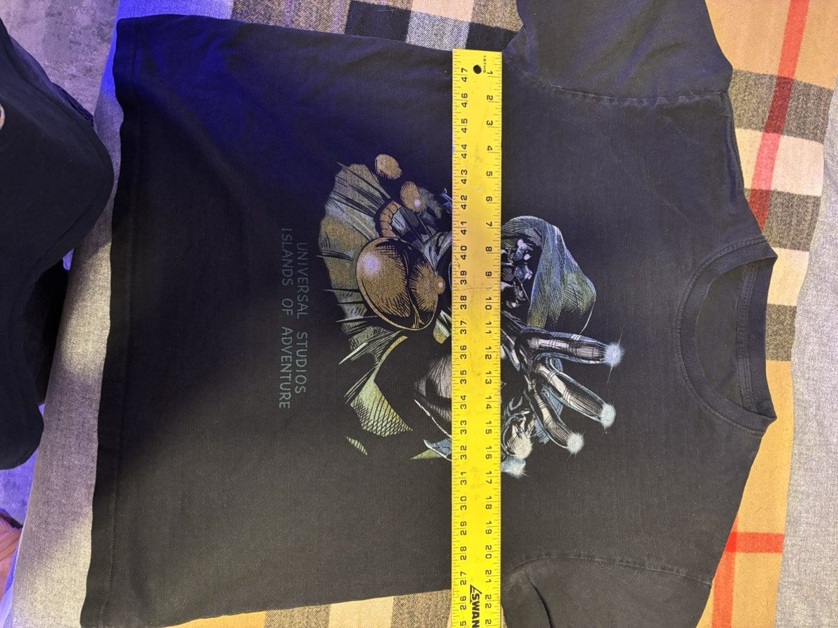 Marvel Comics × Vintage DR DOOM UNIVERSAL T-Shirt Size US L / EU 52-54 / 3 - 6 Thumbnail