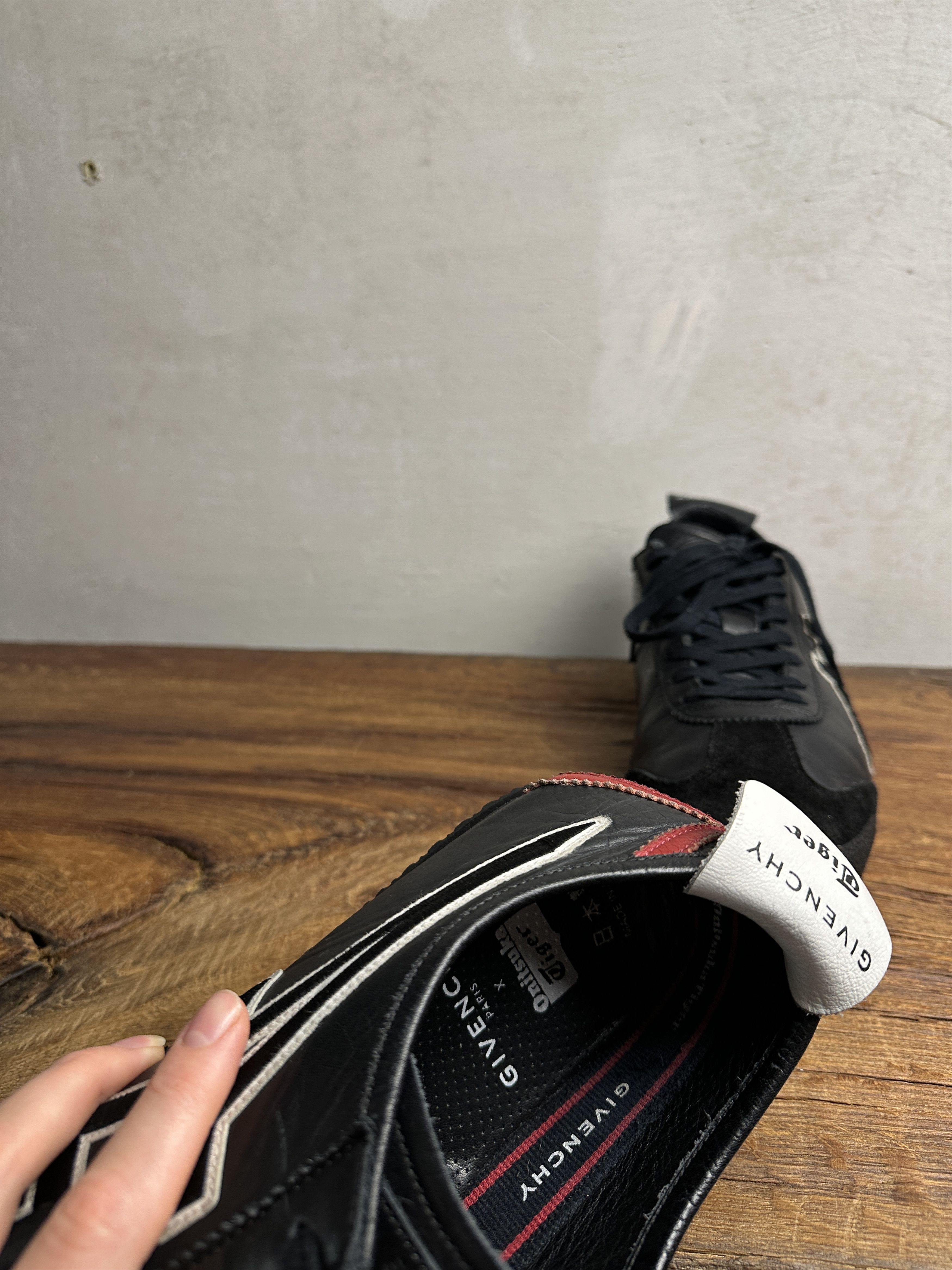 Givenchy RARE Givenchy Onitsuka Tiger MADE IN JAPAN Mexico66 Sneakers Size US 11 / EU 44 - 12 Thumbnail