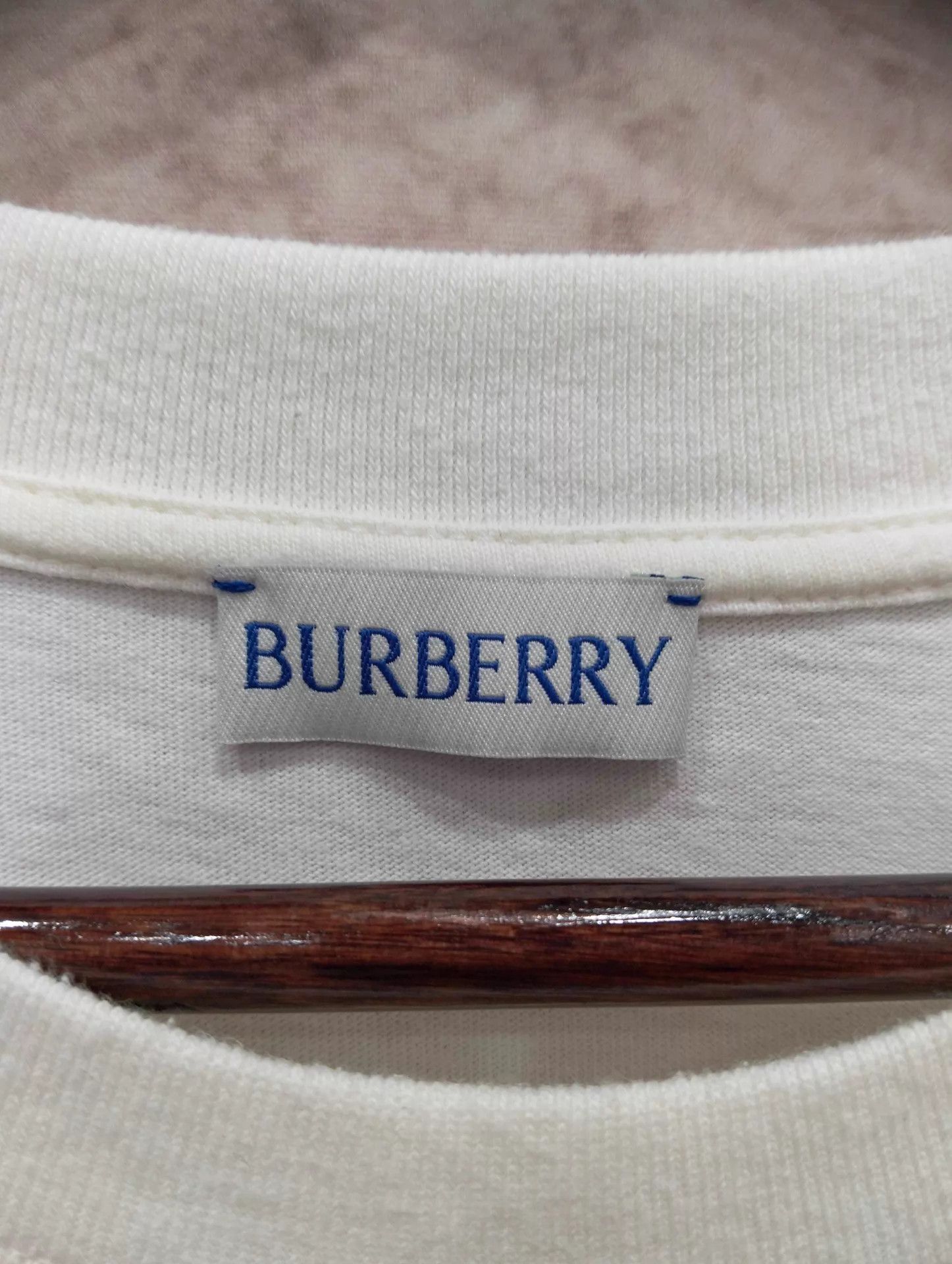 Burberry Burberry Fox Print Short Sleeve Tee XL Size XL / US 12-14 / IT 48-50 - 3 Thumbnail