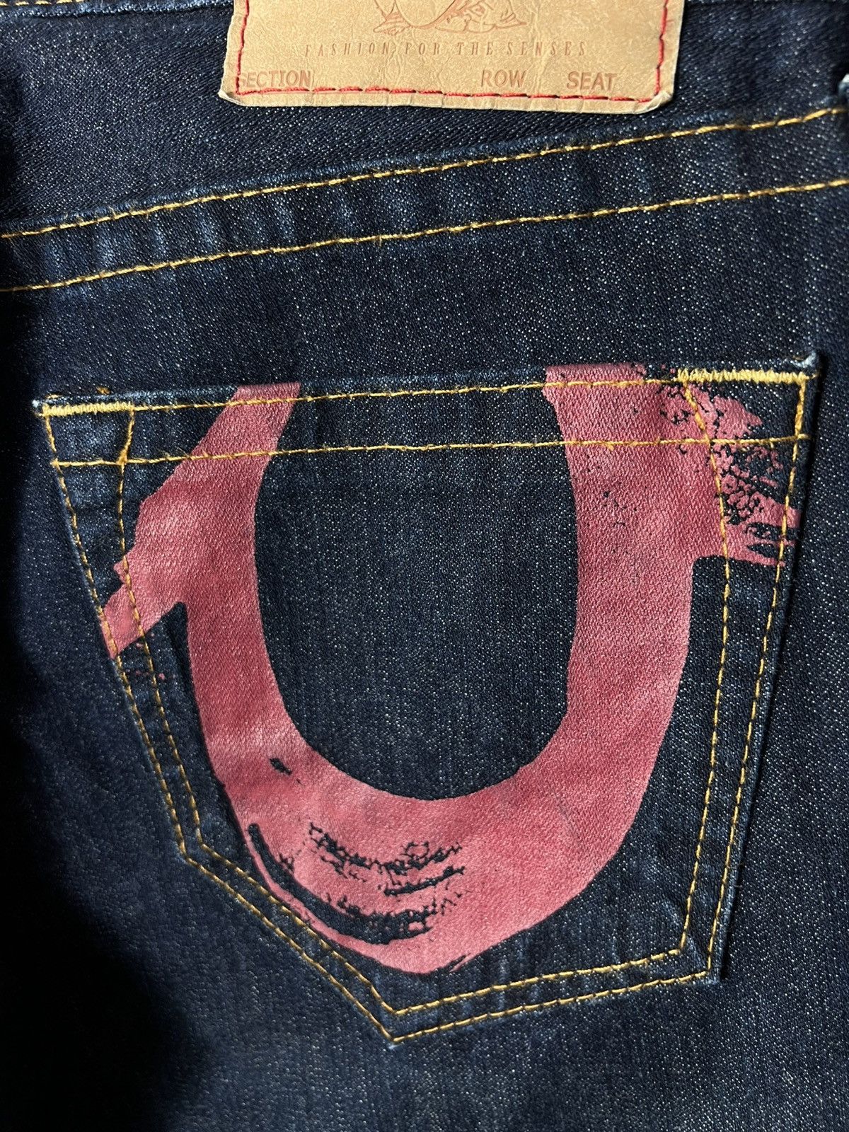 True Religion True Religion Big Logo Pocket Jeans USA Denim Y2K Size 31 Size US 31 - 6 Thumbnail