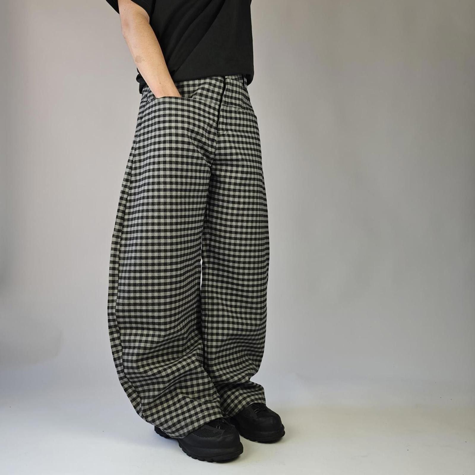 Other Chequered Curved Ultra Wide Trousers Size US 33 - 6 Thumbnail