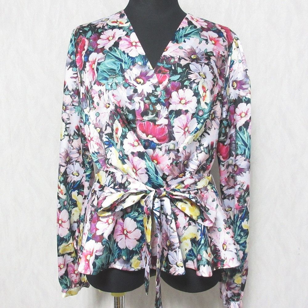 Other Other GRACE CONTINENTAL Graded Flower Print Blouse Others Tops 0124141030 DUTY FREE for USA Size ONE SIZE - 1 Thumbnail
