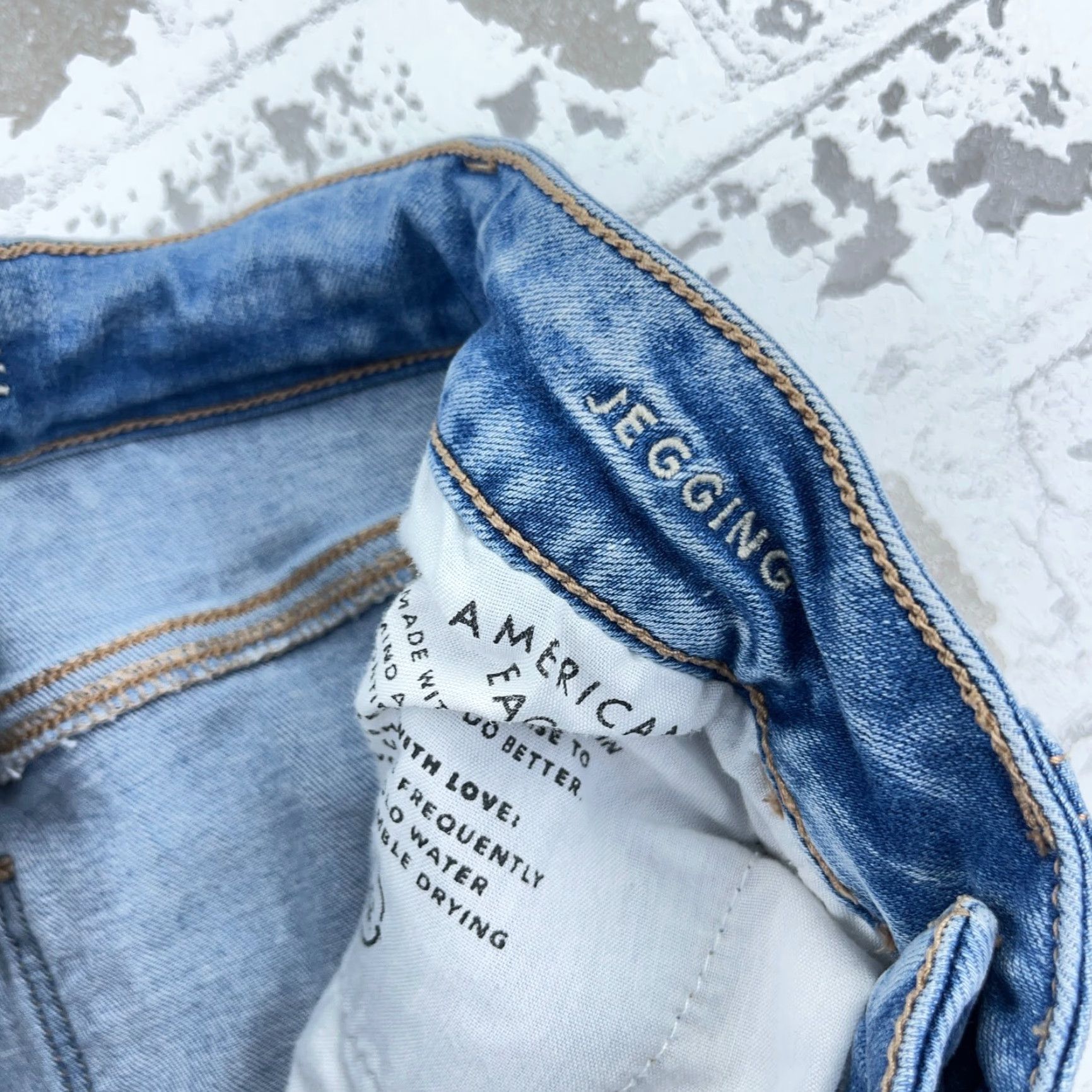 American Eagle Outfitters American Eagle Jegging Jeans Women 4 Medium Blue Distressed 5-Pocket Stretch Pants Size 27" / US 4 / IT 40 - 7 Thumbnail