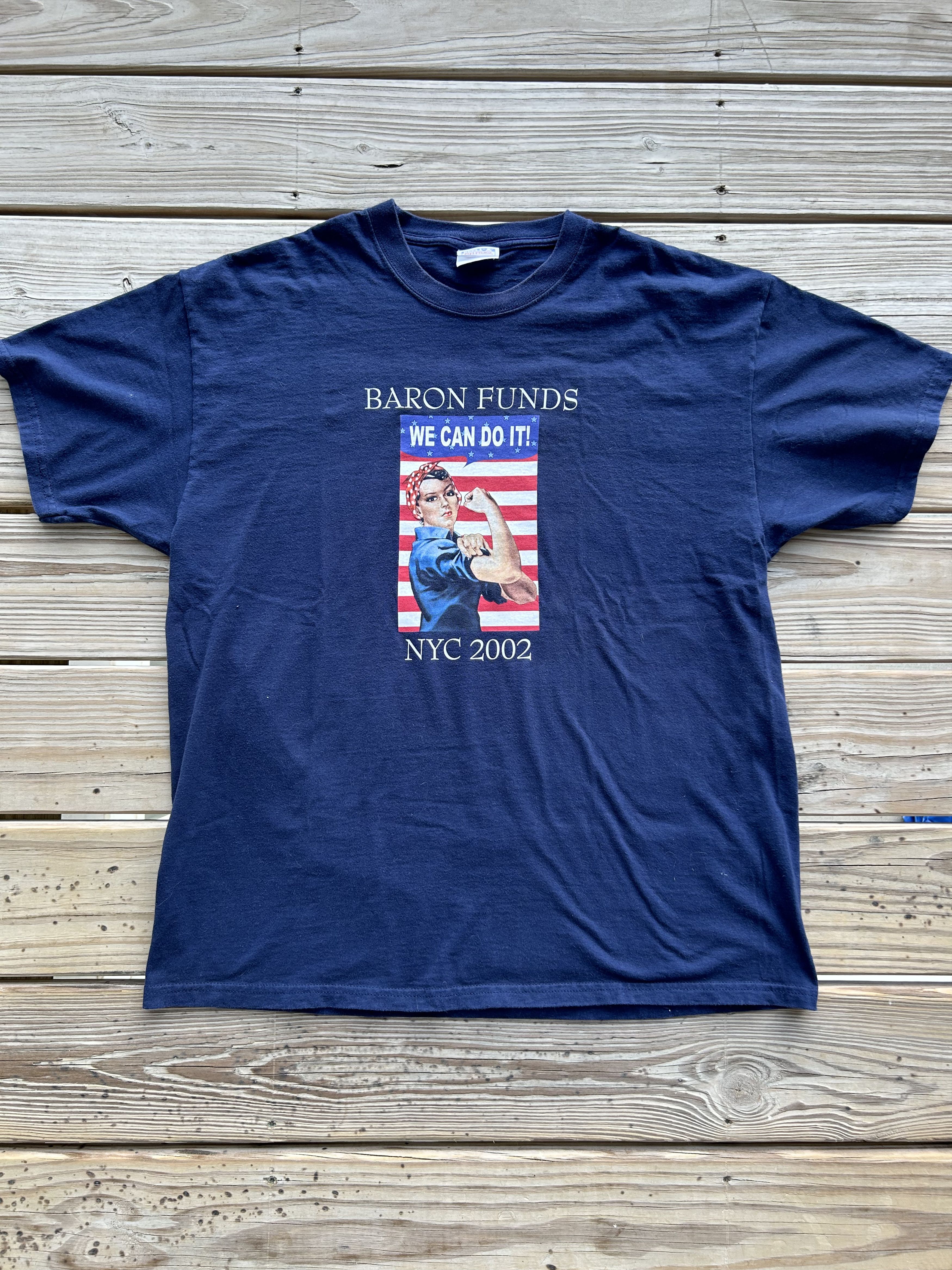 Vintage 2002 Baron Funds Graphic Tee Size US XL / EU 56 / 4 - 1 Thumbnail