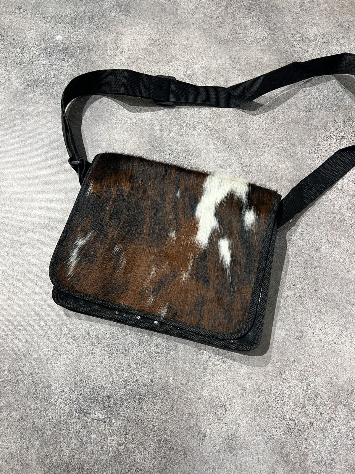 Vintage Vintage hairy shoulder bag Size ONE SIZE - 2 Thumbnail