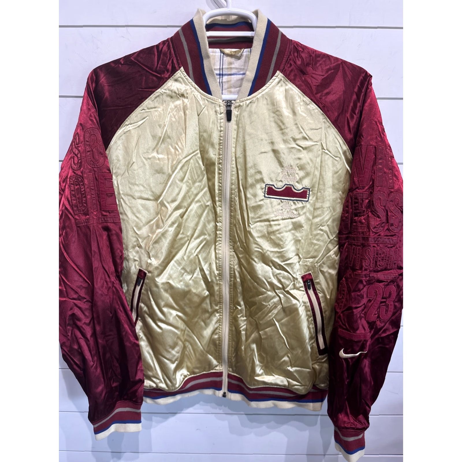Nike Nike Witness X Lebron James LBJ 23 Fate Loves The Fearless Satin Jacket Bomber Jacket Men L Gold Size US L / EU 52-54 / 3 - 2 Thumbnail