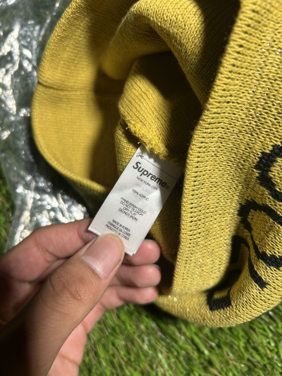 Supreme Supreme 24K Gold Fuzzy Beanie Size ONE SIZE - 4 Thumbnail