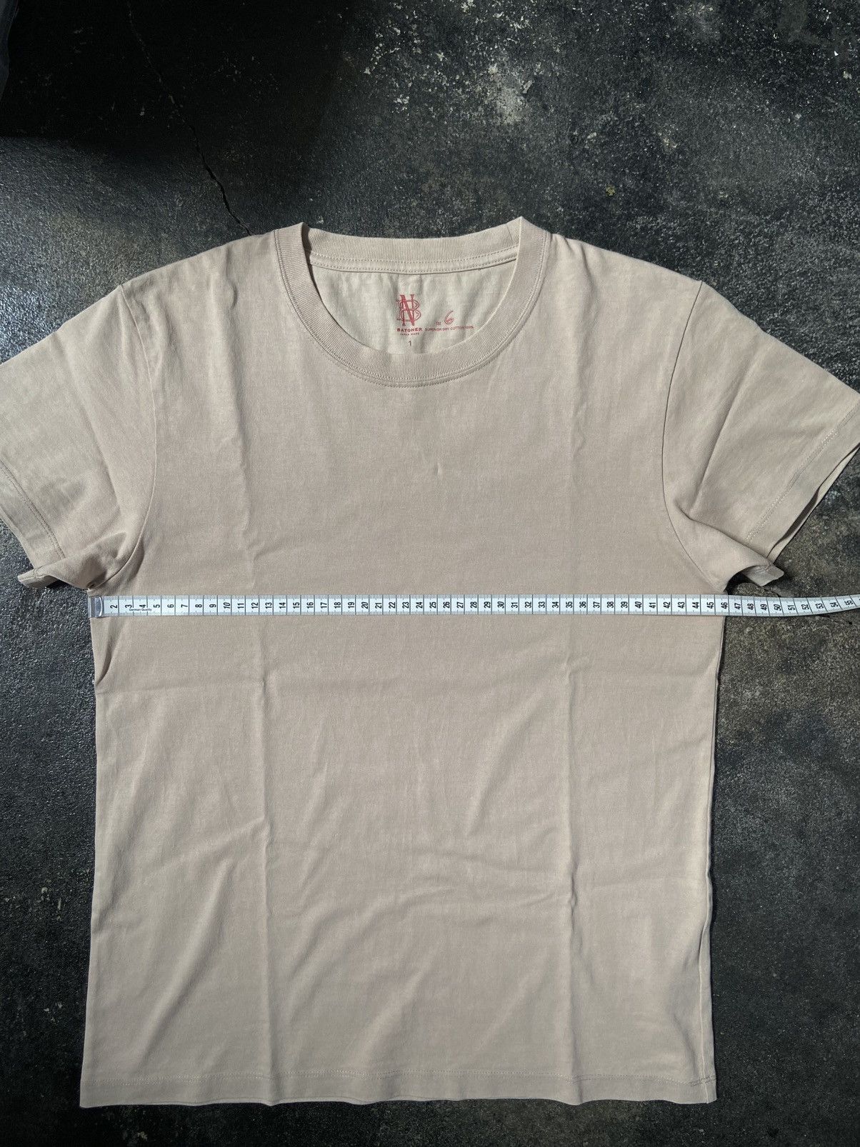 Batoner Batoner Tshirt Short Sleeve Beige Size US S / EU 44-46 / 1 - 13 Thumbnail
