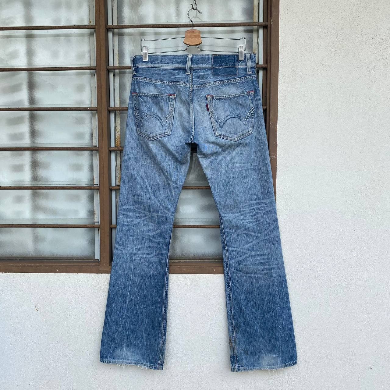 Edwin FLARED VTG EDWIN JAPAN STONEWASH CLAWMARK REDBUTTON BJ07-14 Size US 30 / EU 46 - 4 Thumbnail