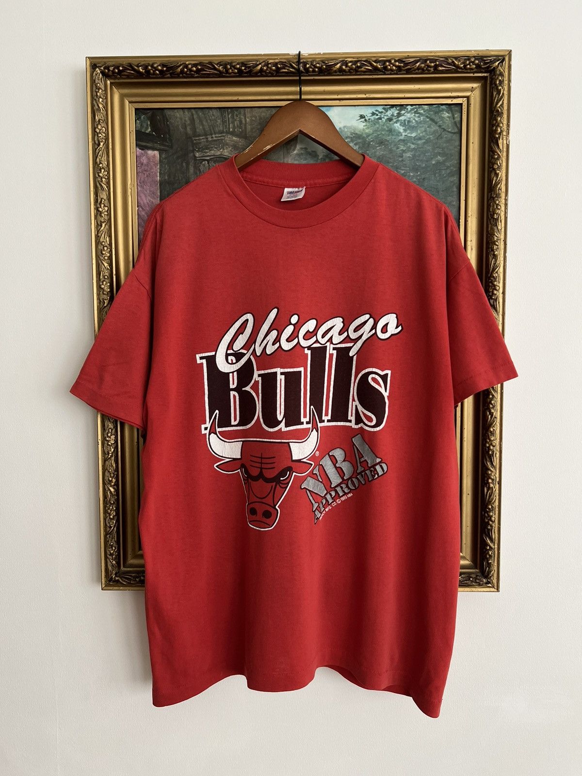 Vintage Vintage 1990 Chicago Bulls NBA Michael Jordan Red T-shirt Size US XL / EU 56 / 4 - 1 Thumbnail