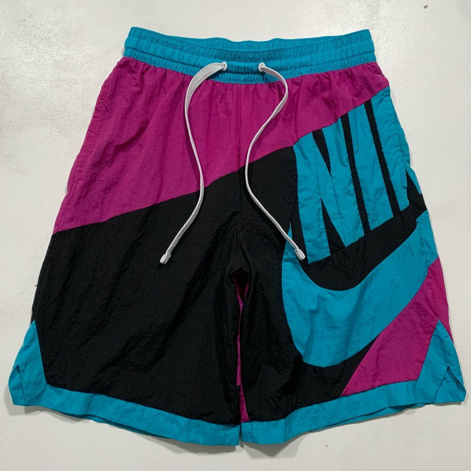 dri fit throwback futura shorts