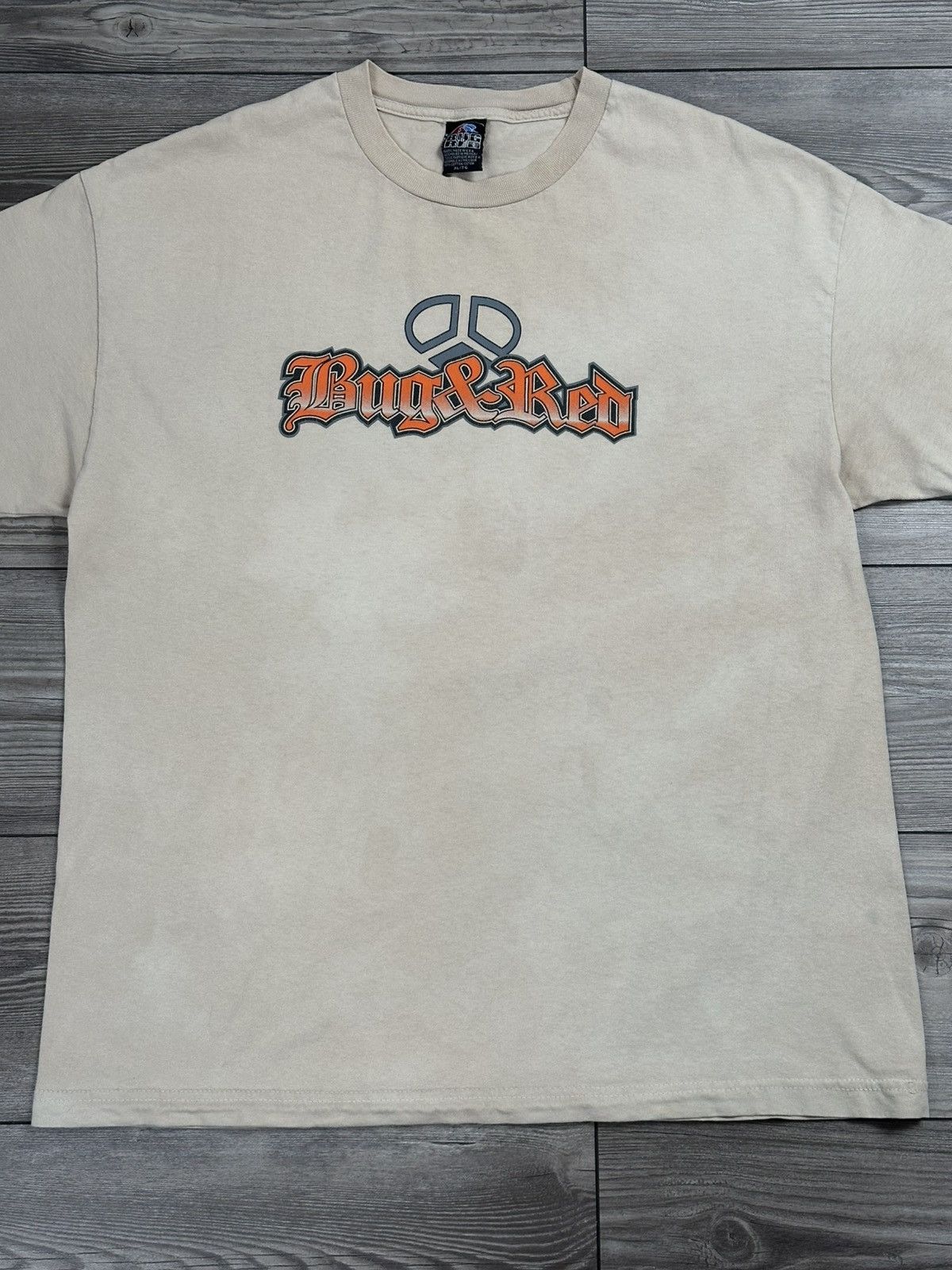 Vintage Vintage Y2K Bug & Red Surf T Shirt Size US XL / EU 56 / 4 - 4 Thumbnail