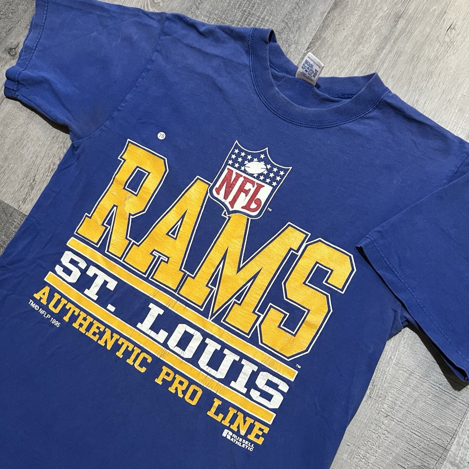 Russell Athletic VTG St Louis Rams 90s Blue NFL Russell Athletic T Shirt M Size US M / EU 48-50 / 2 - 2 Thumbnail