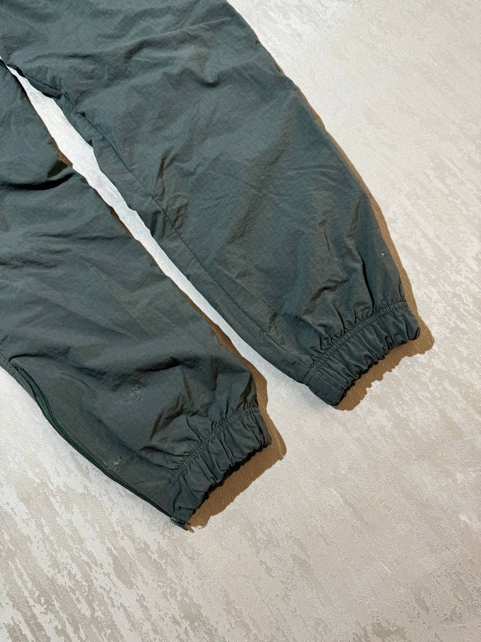 Nike × Vintage Vintage Nike Nylon Track Pants Green size M Size US 32 / EU 48 - 4 Thumbnail