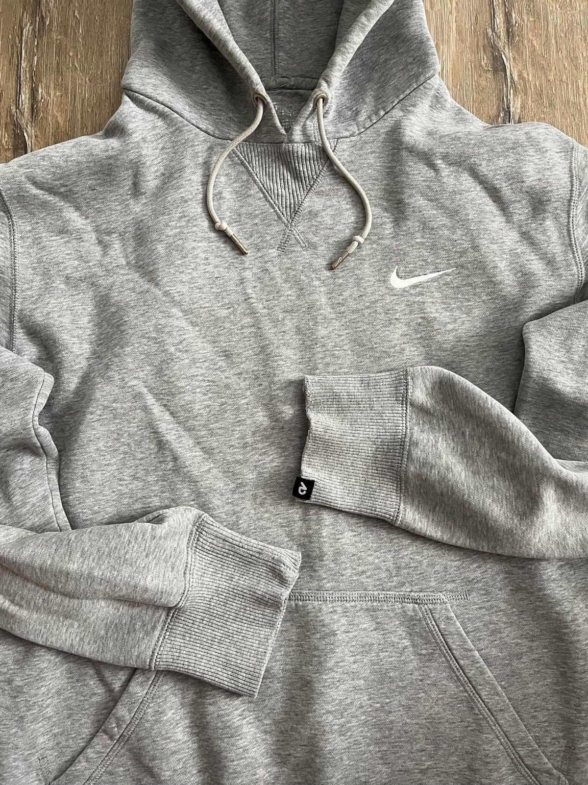 Nike × Vintage NIKE Y2K SWOOSH HOODIE Size US L / EU 52-54 / 3 - 6 Thumbnail