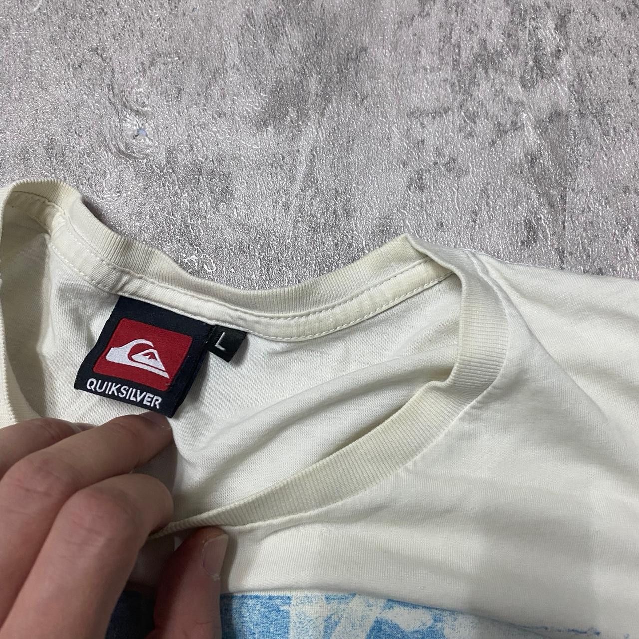 Quiksilver Quiksilver white and blue streetwear tee #skater Size US L / EU 52-54 / 3 - 3 Thumbnail