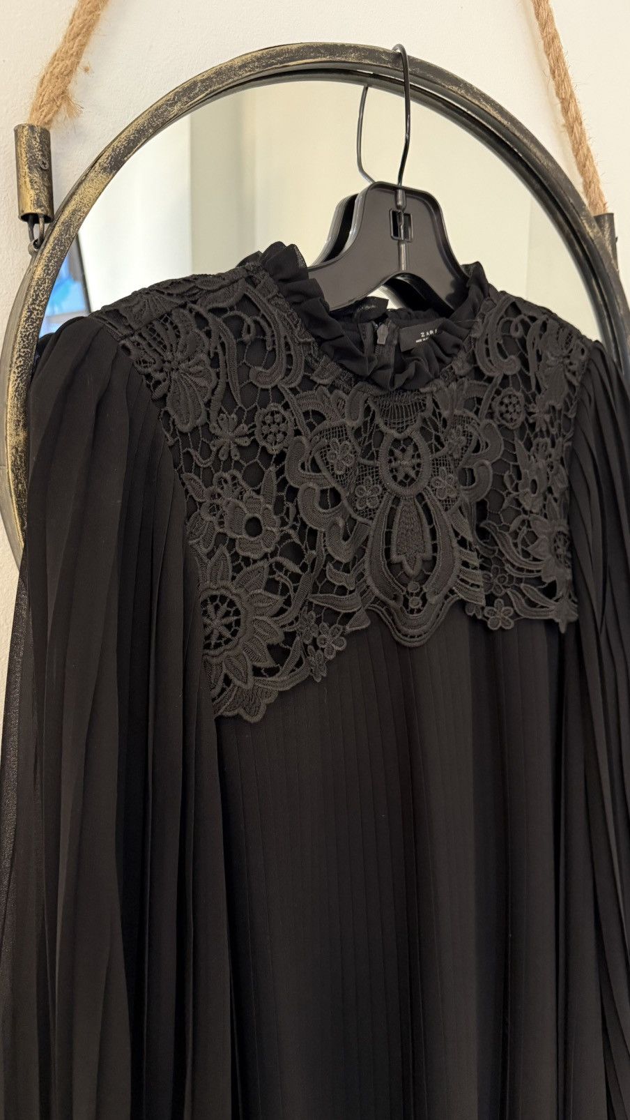 Zara Pleated Halter Floating Dress, Sleeveless Design Size XS / US 0-2 / IT 36-38 - 2 Thumbnail