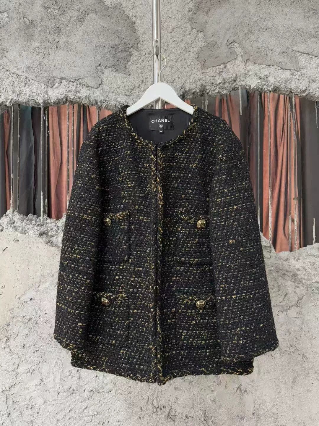 Chanel Chanel Black Gold T Four Pocket Coat Size US XS / EU 42 / 0 - 1 Thumbnail