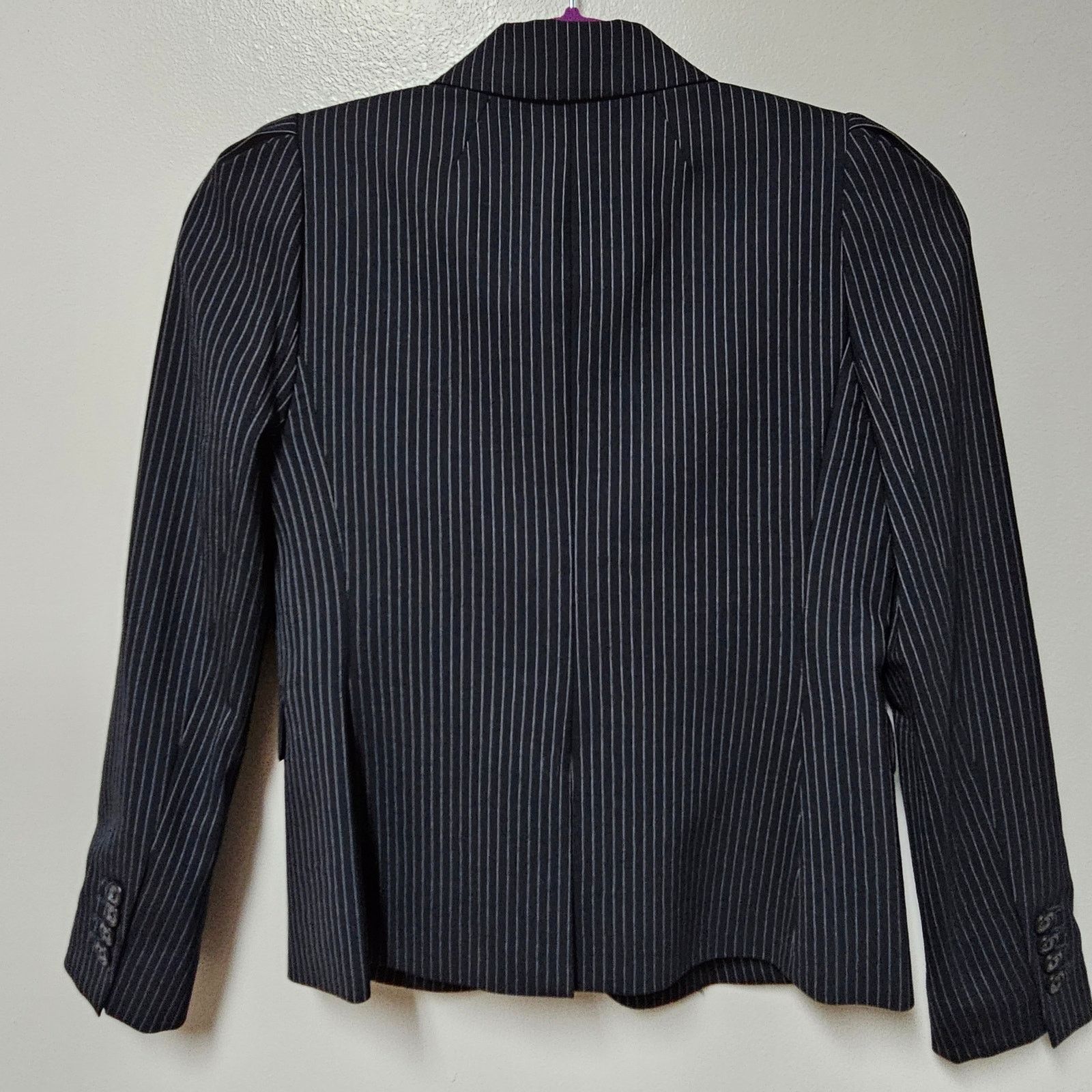 J.Crew JCrew Puff Sleeve Pin Stripe Short Wool Lined Blazer Size 0P Size XS / US 0-2 / IT 36-38 - 3 Thumbnail