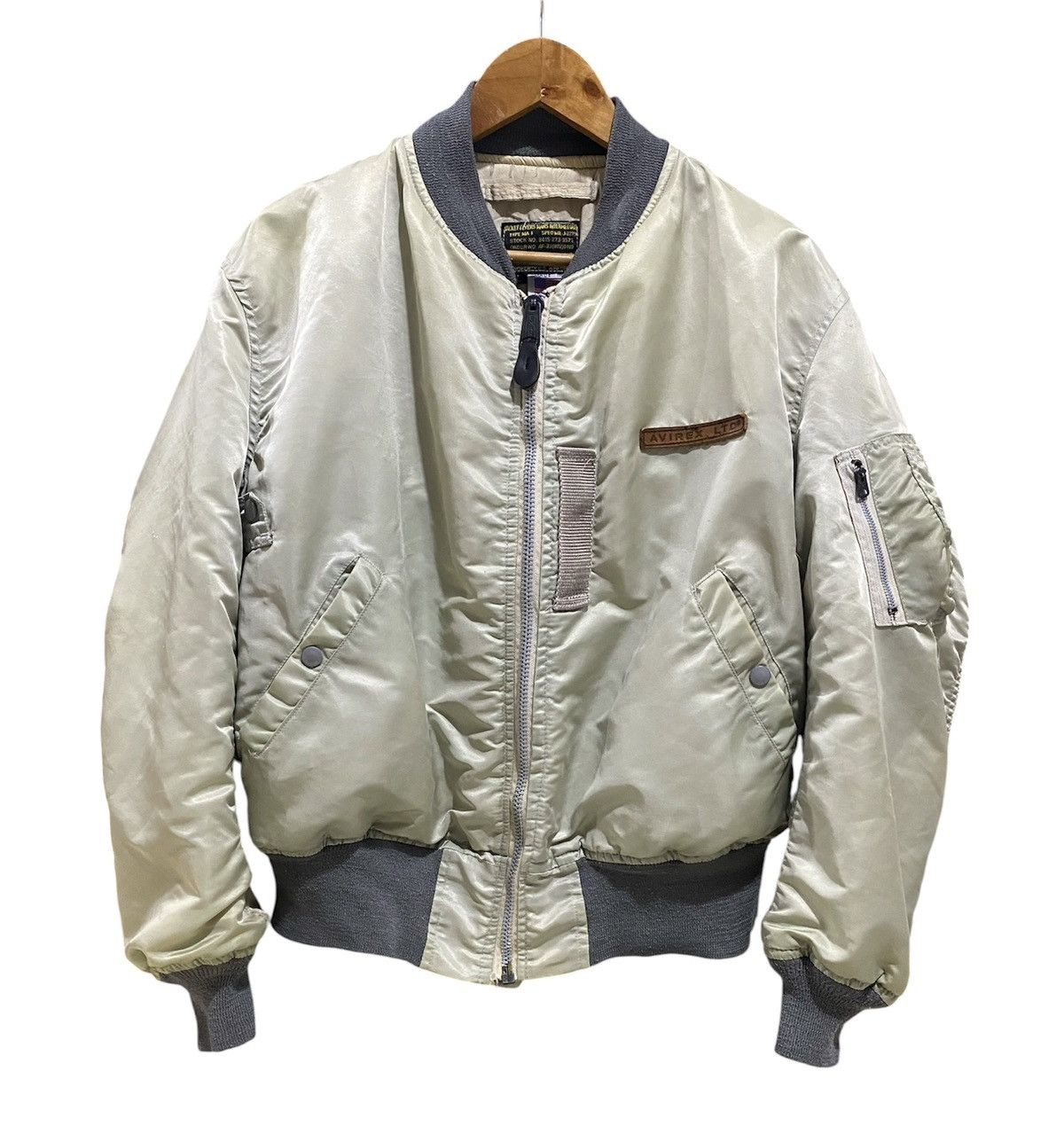 Avirex Vintage 90s Avirex LTD USAF Ma-1 Bomber Jacket Made Usa Size US L / EU 52-54 / 3 - 1 Thumbnail