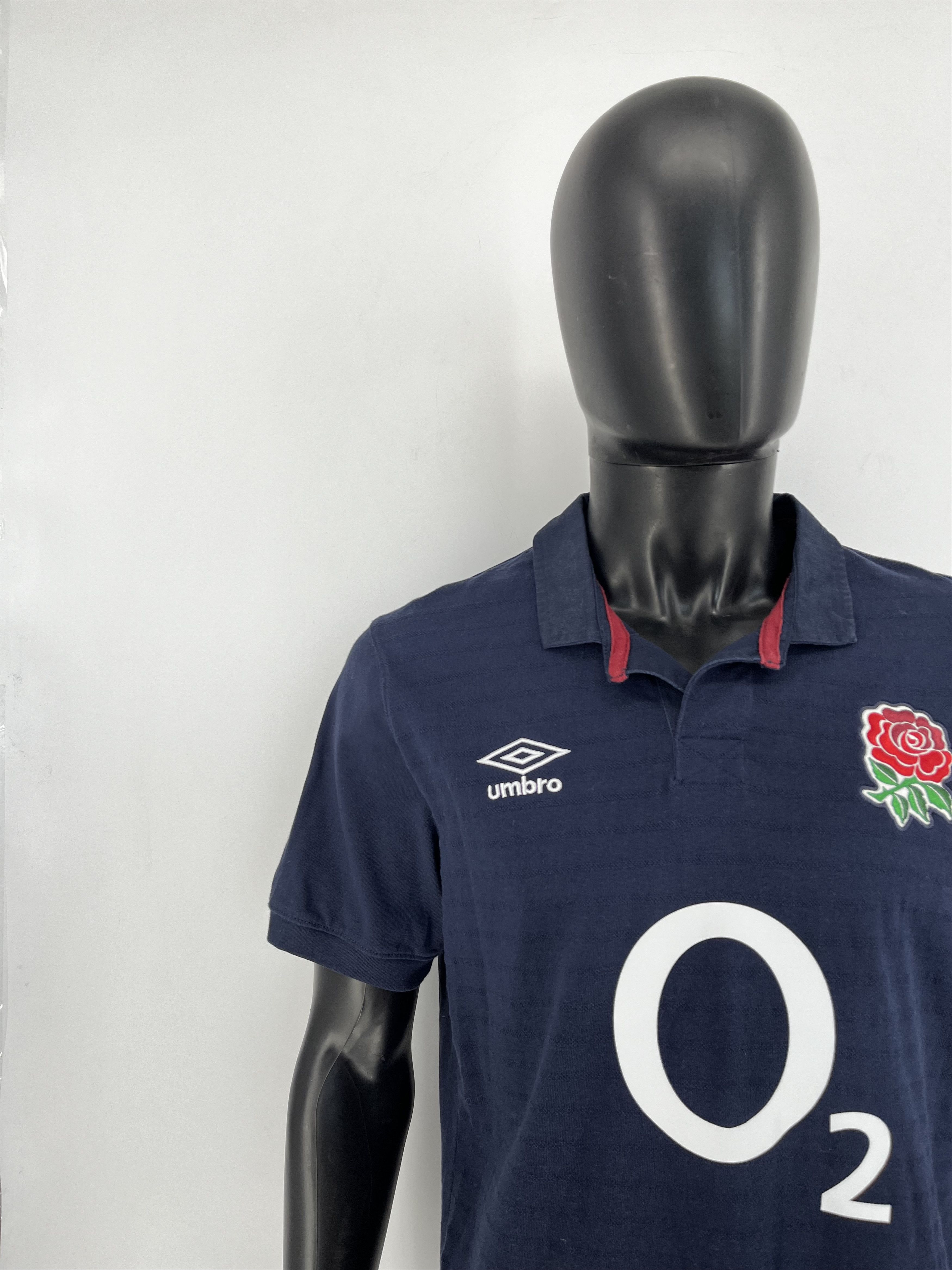 Umbro Umbro England League O2 Rugby Jersey Shirt Men’s Size L Size US L / EU 52-54 / 3 - 6 Thumbnail