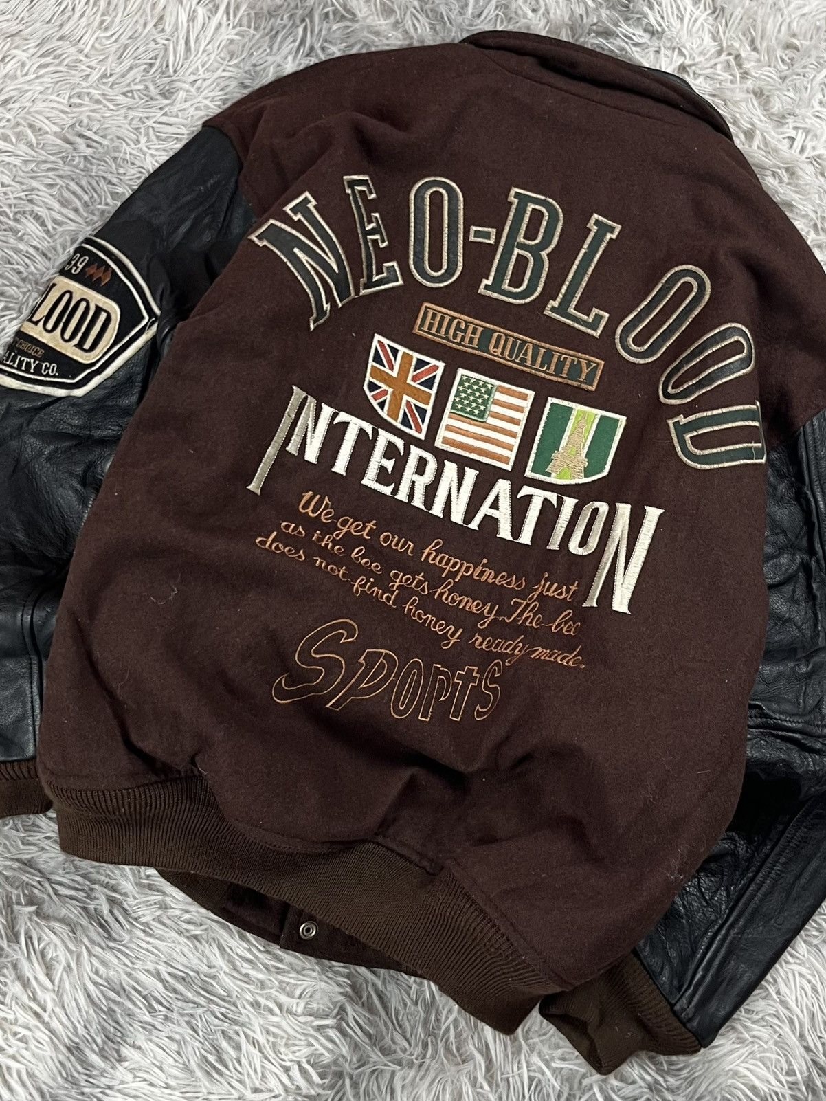 Japanese Brand Vintage Neo blood Wool and Leather Sleeve Varsity Jacket Size US M / EU 48-50 / 2 - 11 Thumbnail