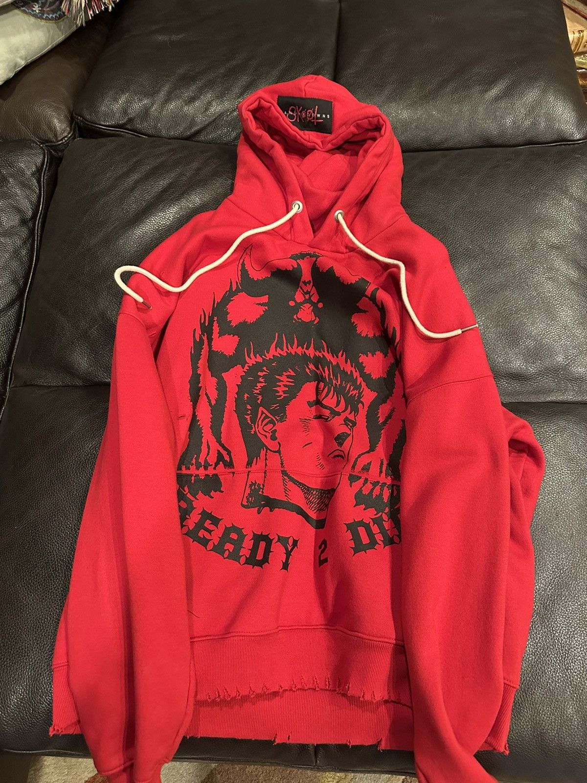 Other Skoot Apparel “Ready 2 Die” Berserk Anime Hoodie Size US M / EU 48-50 / 2 - 1 Thumbnail